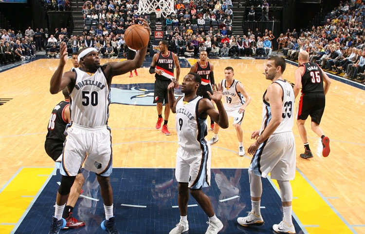 Memphis Grizzlies hang on for victory