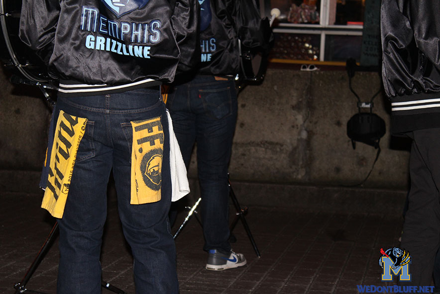 [WATCH] Memphis Grizzline Performance 2-8-16